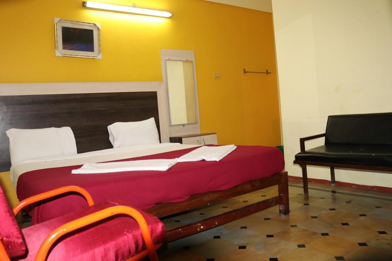 Hotel Siva Sakthi Tiruvannamalai Exterior photo
