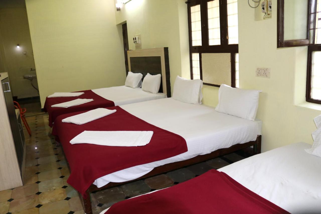 Hotel Siva Sakthi Tiruvannamalai Exterior photo