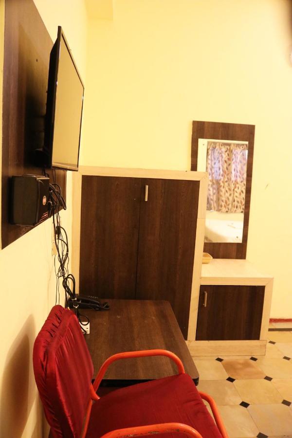 Hotel Siva Sakthi Tiruvannamalai Exterior photo